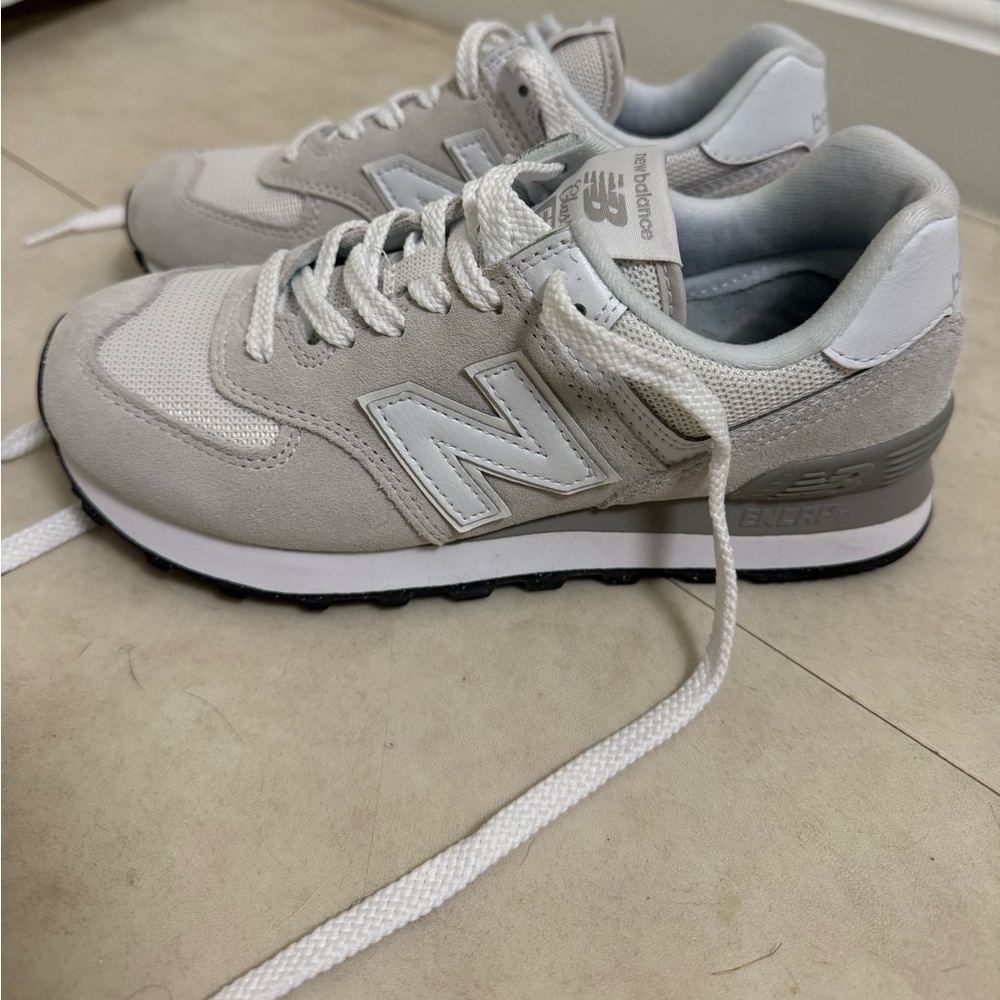 New Balance Sneakers
